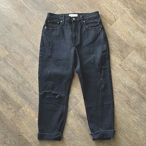 Black Abercrombie & Fitch Jeans - the Mom high rise